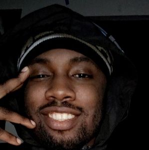 Meet your Posher, Omari